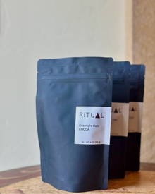 Organic cocoa overnight oats pouch by Ritual